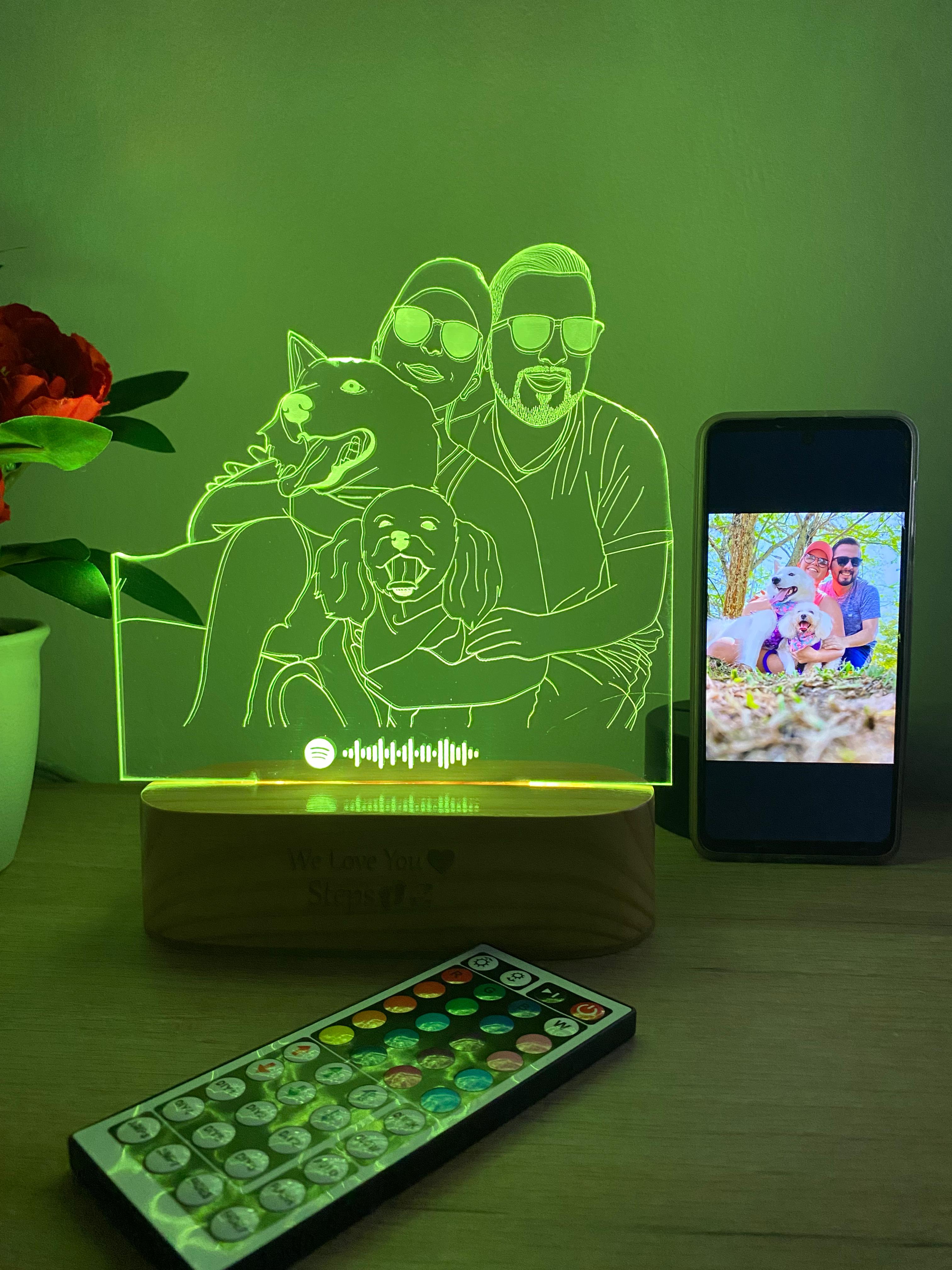 Lámpara led base en madera luz multicolor