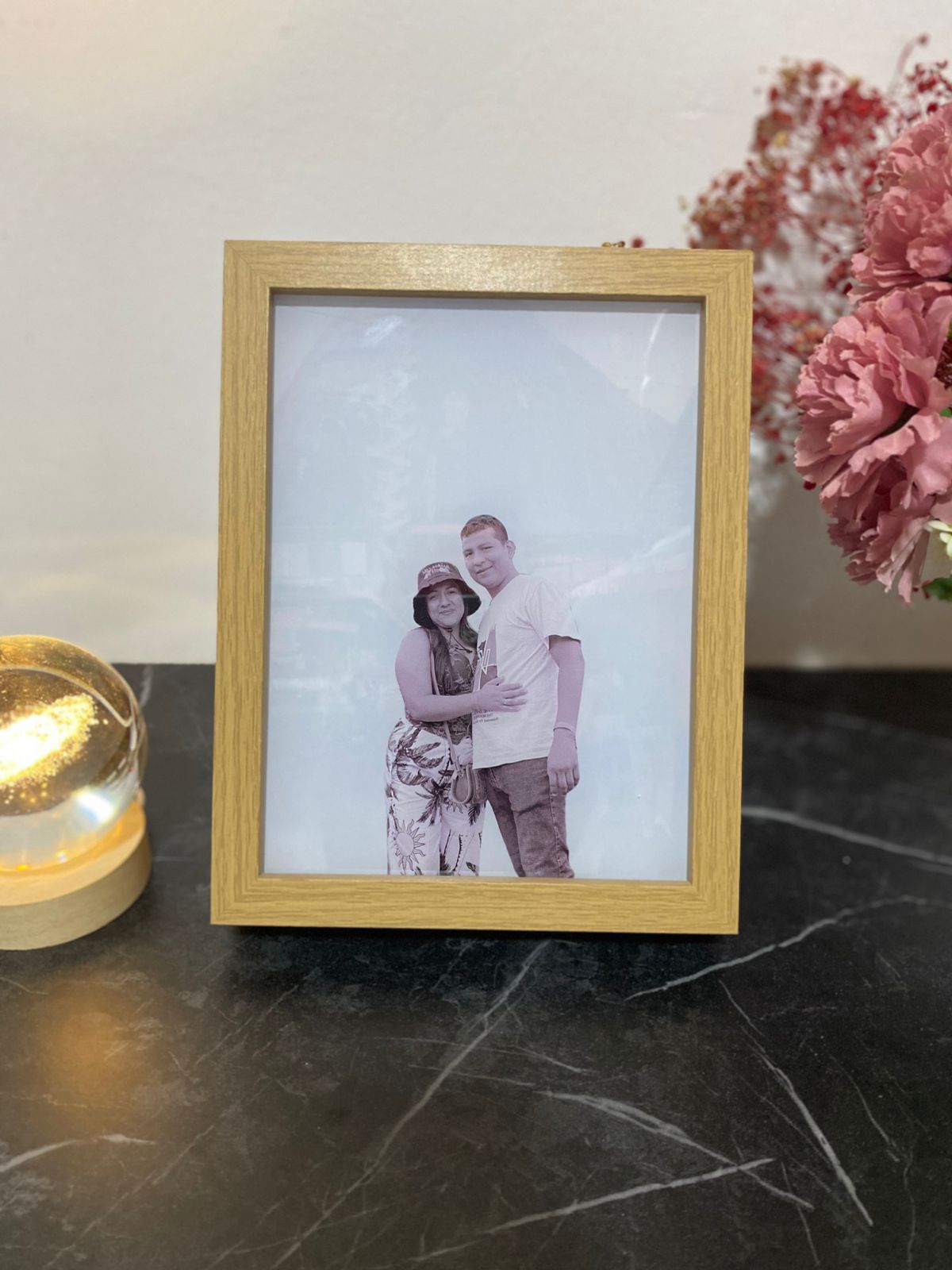 Portarretrato 4D personalizado recargable